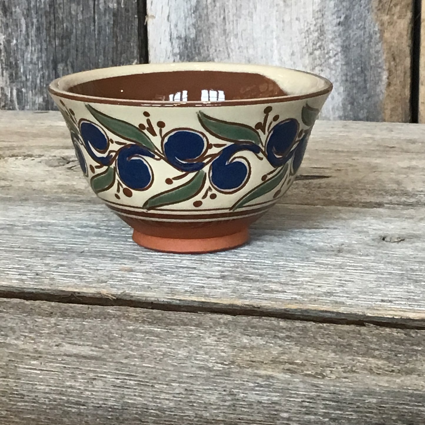 Lita skål Acanthus